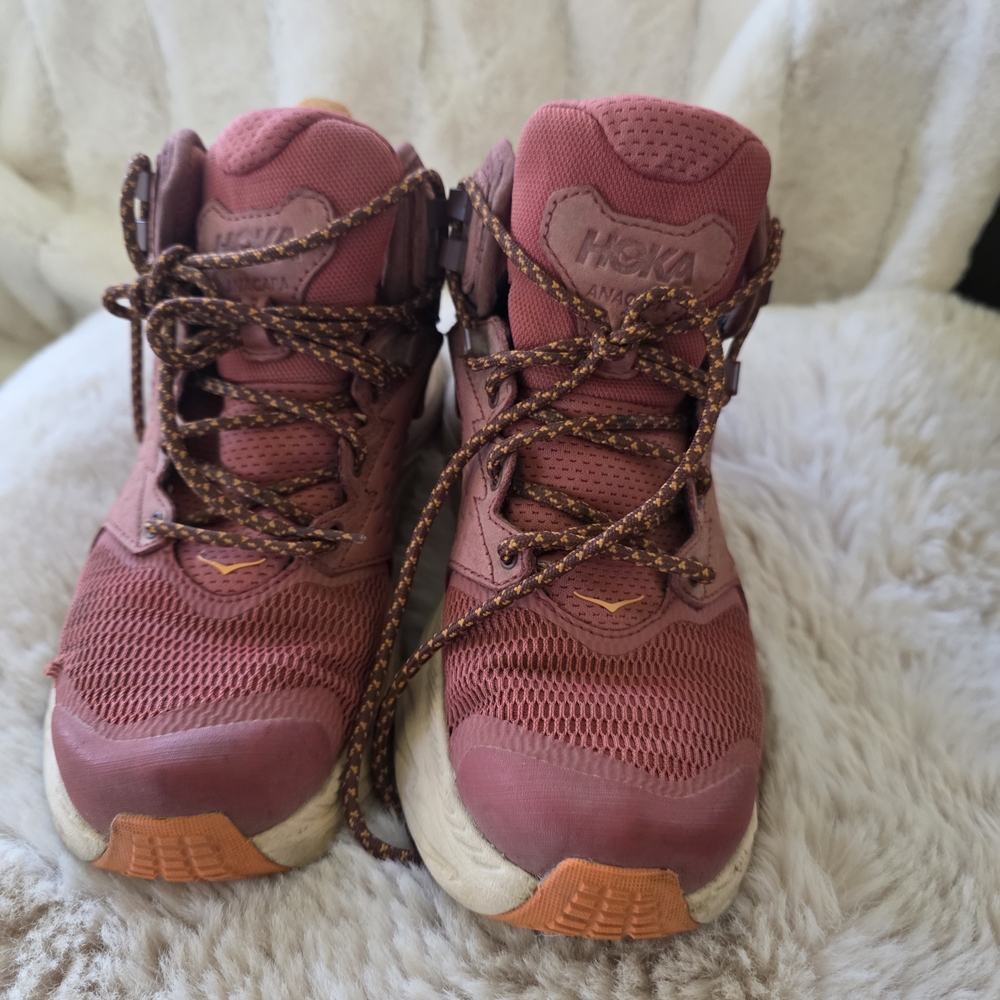 Hoka  Anacapa Women's Sneakers in Pink and Orange Size 6B